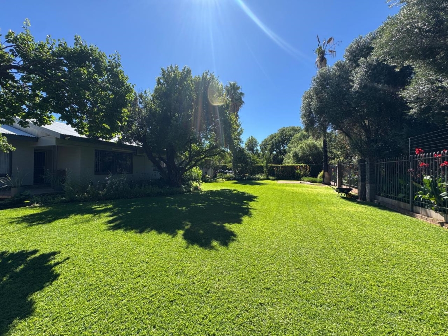 4 Bedroom Property for Sale in Barkly West Northern Cape